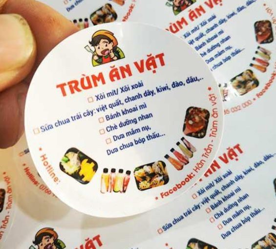In tem dán đồ ăn vặt, logo, sticker nhanh hơn giá rẻ hơn